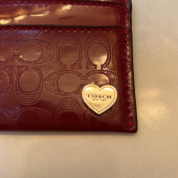 COPY - Coach Signature Burgundy Patent Leather Credit Card/Business Card/Money … - Picture 3 of 6